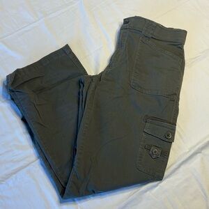 Lee cargo pants. Size 10